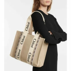 ChloƩ Woody Medium Canvas Tote