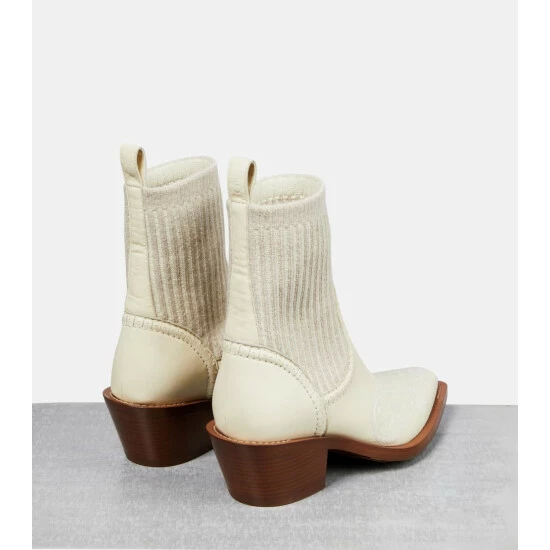 Chloé Nellie Leather Ankle Boots - Image 2