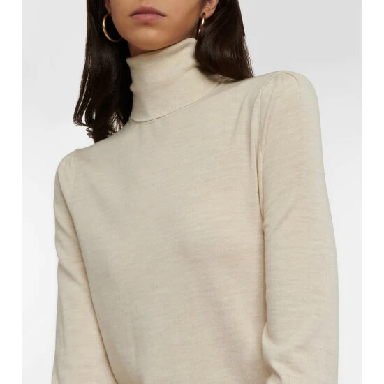 Chloé Wool Turtleneck Sweater - Image 3