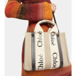 Chloé Woody Small Canvas Tote