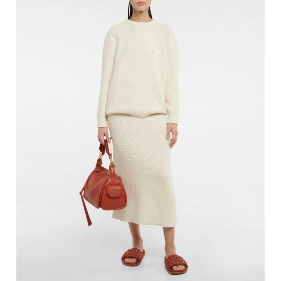 Chloé Nahir Small Leather Shoulder Bag - Image 4