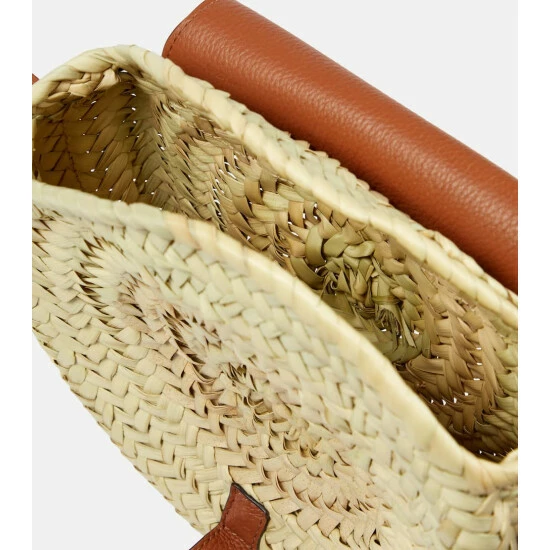 Chloé Marcie Leather-trimmed Raffia Shoulder Bag - Image 2